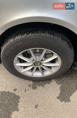 Лифтбек Skoda Octavia 2011 в 