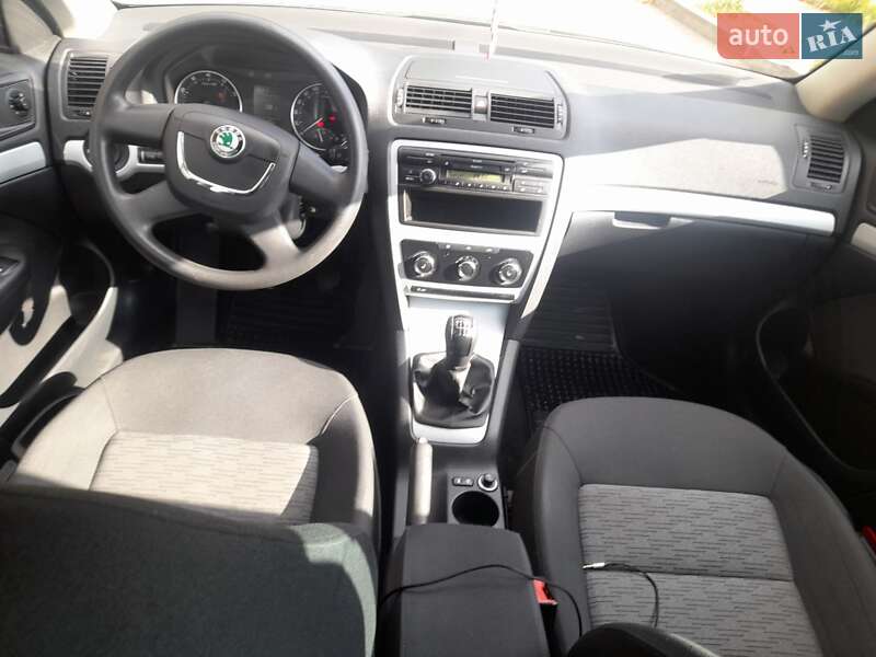 Универсал Skoda Octavia 2010 в Днепре