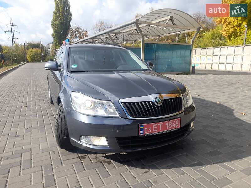 Универсал Skoda Octavia 2010 в Днепре