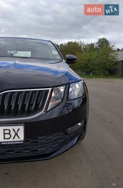 Ліфтбек Skoda Octavia 2017 в 