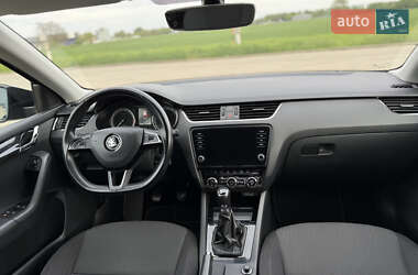 Ліфтбек Skoda Octavia 2018 в 