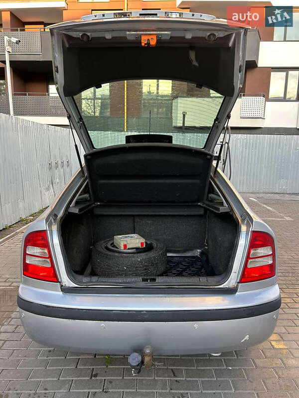 Лифтбек Skoda Octavia 2008 в Виннице