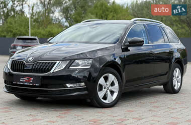Універсал Skoda Octavia 2019 в Луцьку