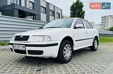 Лифтбек Skoda Octavia 2005 в Киеве