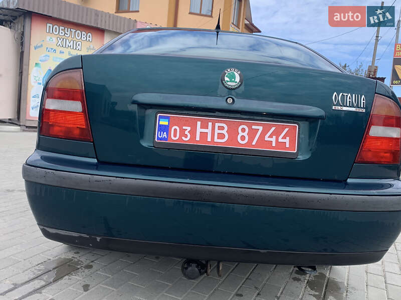Ліфтбек Skoda Octavia 1999 в Вишнівці
