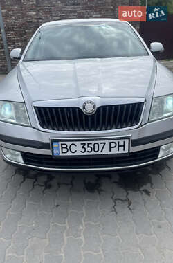 Лифтбек Skoda Octavia 2008 в 