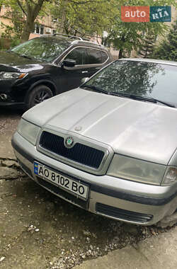 Лифтбек Skoda Octavia 2002 в Ивано-Франковске