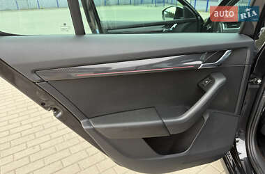 Ліфтбек Skoda Octavia 2019 в 