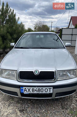 Ліфтбек Skoda Octavia 2008 в 
