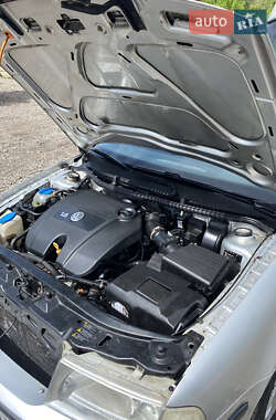 Ліфтбек Skoda Octavia 2008 в 