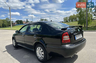 Лифтбек Skoda Octavia 2006 в 