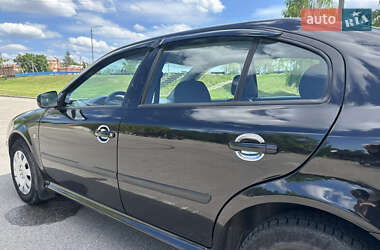 Лифтбек Skoda Octavia 2006 в 