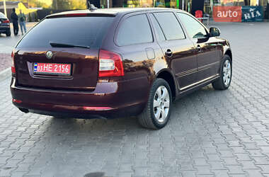 Универсал Skoda Octavia 2010 в 
