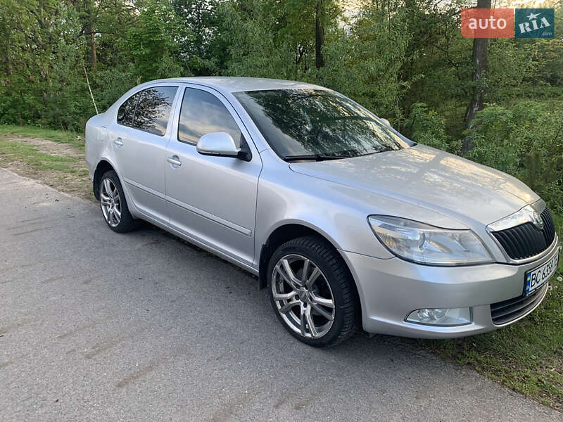 Ліфтбек Skoda Octavia 2011 в Львові