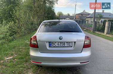 Ліфтбек Skoda Octavia 2011 в 