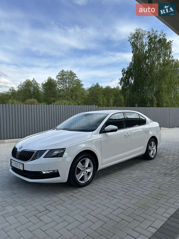 Лифтбек Skoda Octavia 2018 в 