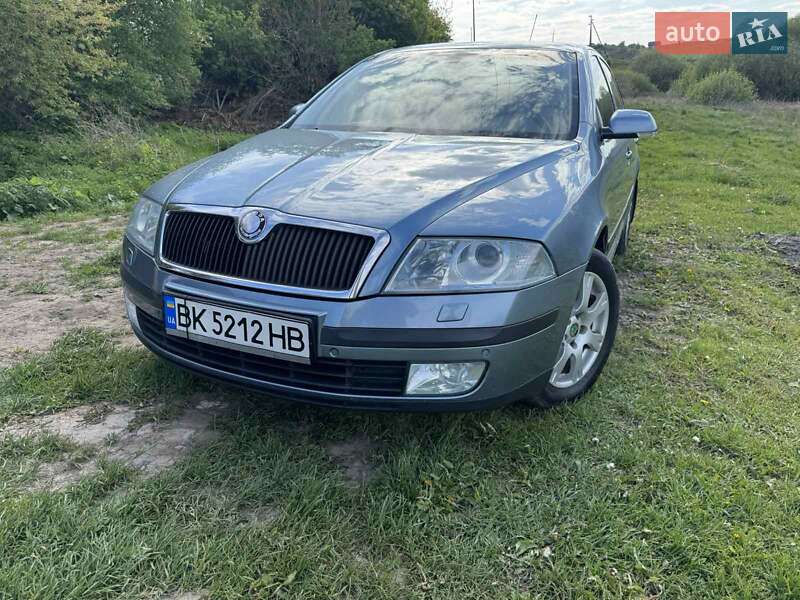 Лифтбек Skoda Octavia 2007 в Ровно