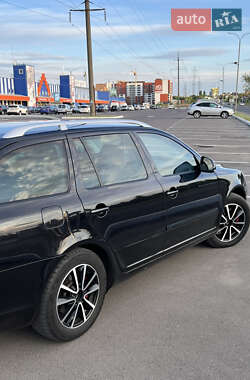 Универсал Skoda Octavia 2010 в 