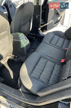 Универсал Skoda Octavia 2010 в 