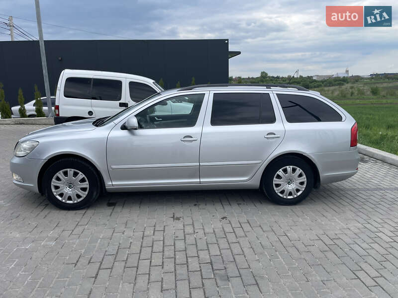 Универсал Skoda Octavia 2011 в Львове