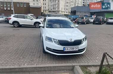 Универсал Skoda Octavia 2018 в Киеве