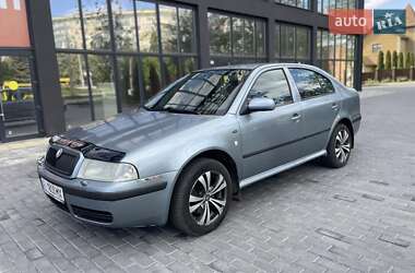 Лифтбек Skoda Octavia 2002 в Полтаве