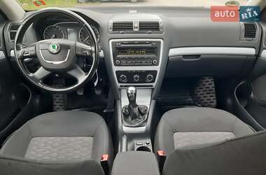 Универсал Skoda Octavia 2009 в 