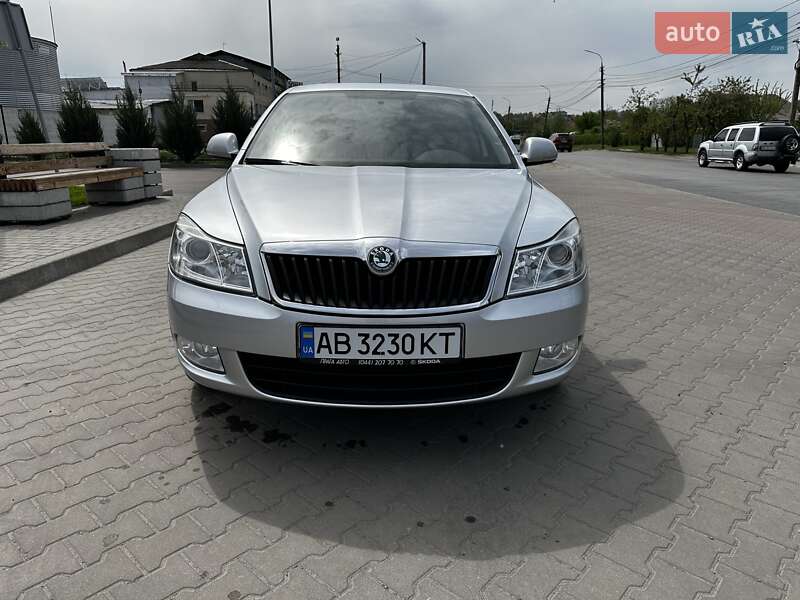 Ліфтбек Skoda Octavia 2012 в 