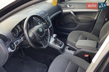 Універсал Skoda Octavia 2012 в Житомирі