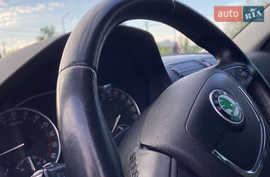 Універсал Skoda Octavia 2012 в Житомирі