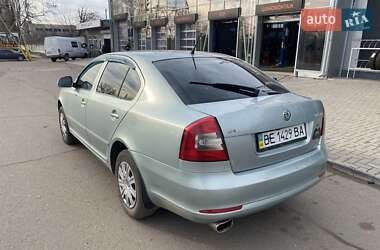 Лифтбек Skoda Octavia 2011 в 