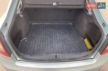 Лифтбек Skoda Octavia 2011 в 