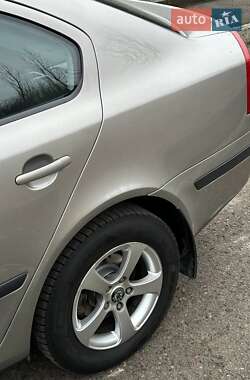 Ліфтбек Skoda Octavia 2007 в 
