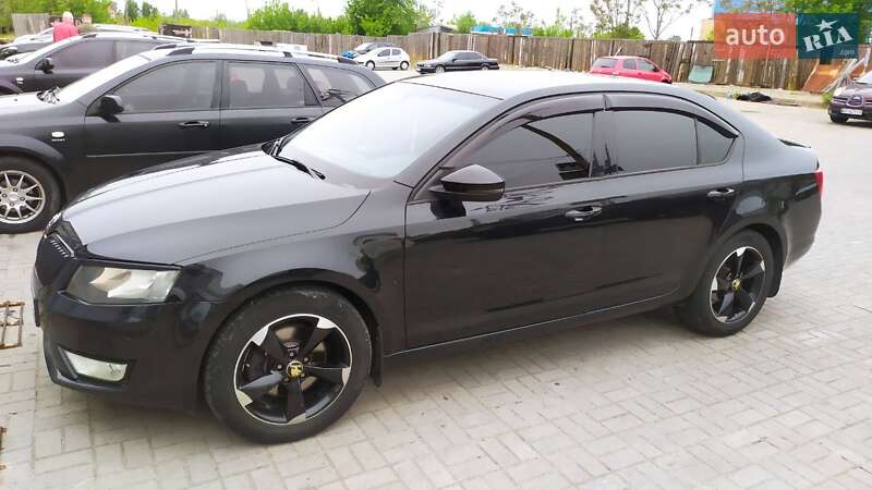 Лифтбек Skoda Octavia 2013 в Запорожье