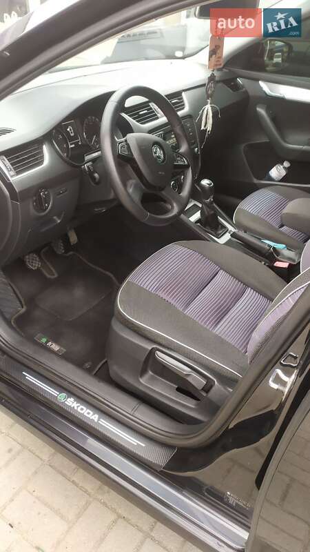 Лифтбек Skoda Octavia 2013 в Запорожье