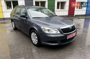 Универсал Skoda Octavia 2012 в Кропивницком