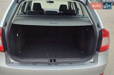 Универсал Skoda Octavia 2009 в 