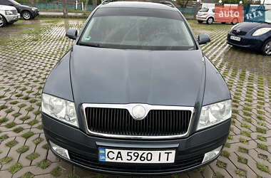 Универсал Skoda Octavia 2006 в Корсуне-Шевченковском