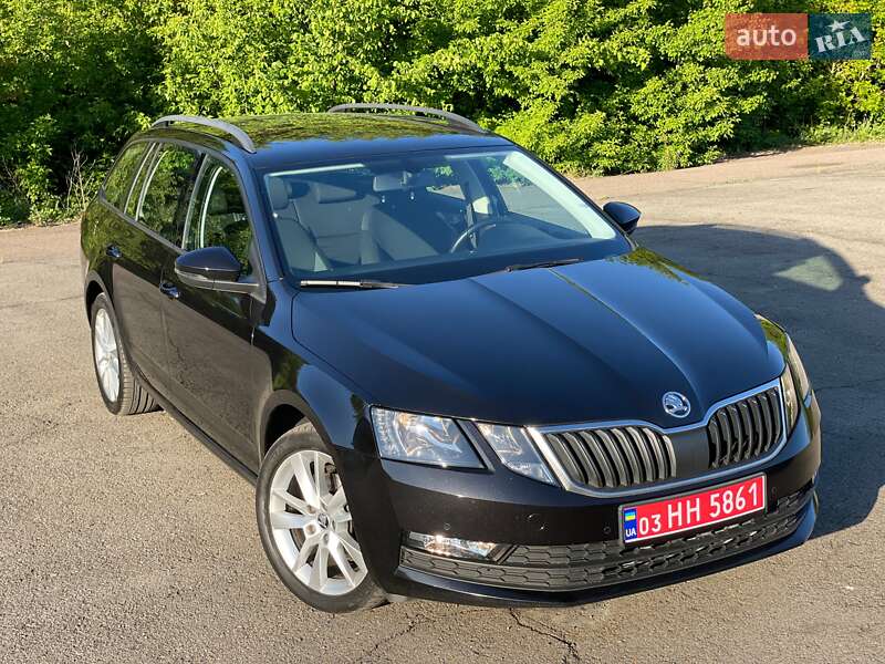 Універсал Skoda Octavia 2018 в Луцьку