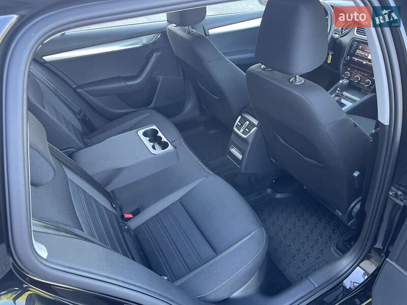 Універсал Skoda Octavia 2018 в Луцьку