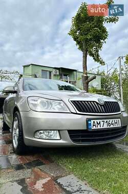 Універсал Skoda Octavia 2012 в Житомирі