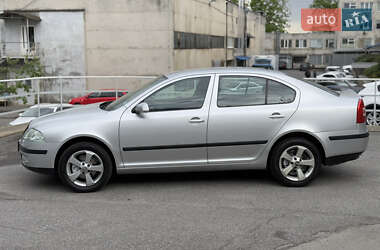 Ліфтбек Skoda Octavia 2006 в 