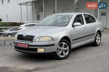 Ліфтбек Skoda Octavia 2006 в 