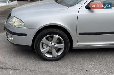Ліфтбек Skoda Octavia 2006 в 