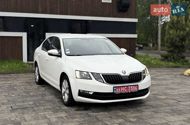 Лифтбек Skoda Octavia 2018 в 