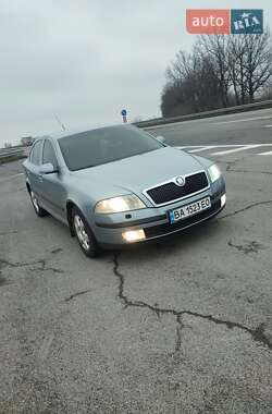 Ліфтбек Skoda Octavia 2005 в 