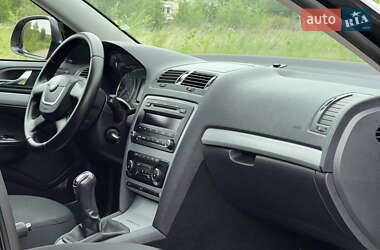Универсал Skoda Octavia 2012 в 