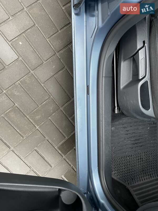 Ліфтбек Skoda Octavia 2010 в Дніпрі