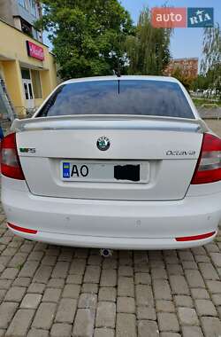 Ліфтбек Skoda Octavia 2012 в Ужгороді