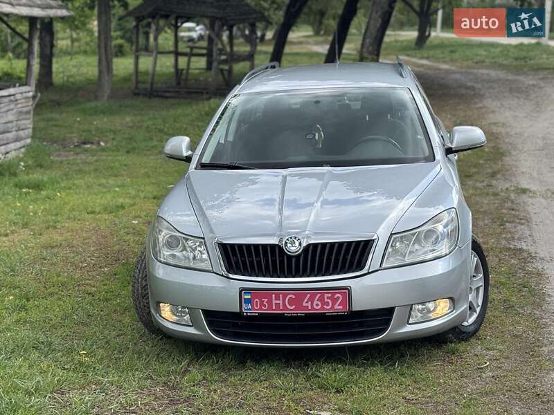 Универсал Skoda Octavia 2010 в Харькове